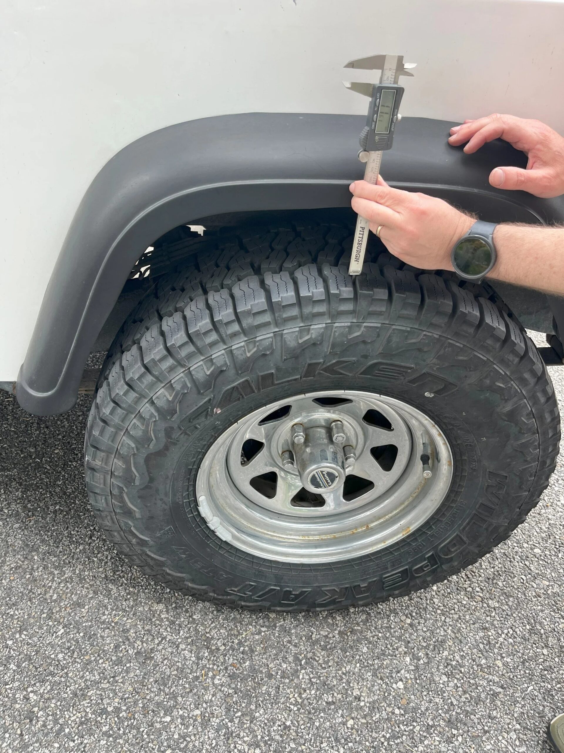 Jeep-Wrangler-4wd-1989-White-Gray-29