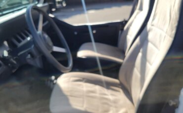 Jeep-Wrangler-4wd-1989-White-Gray-3