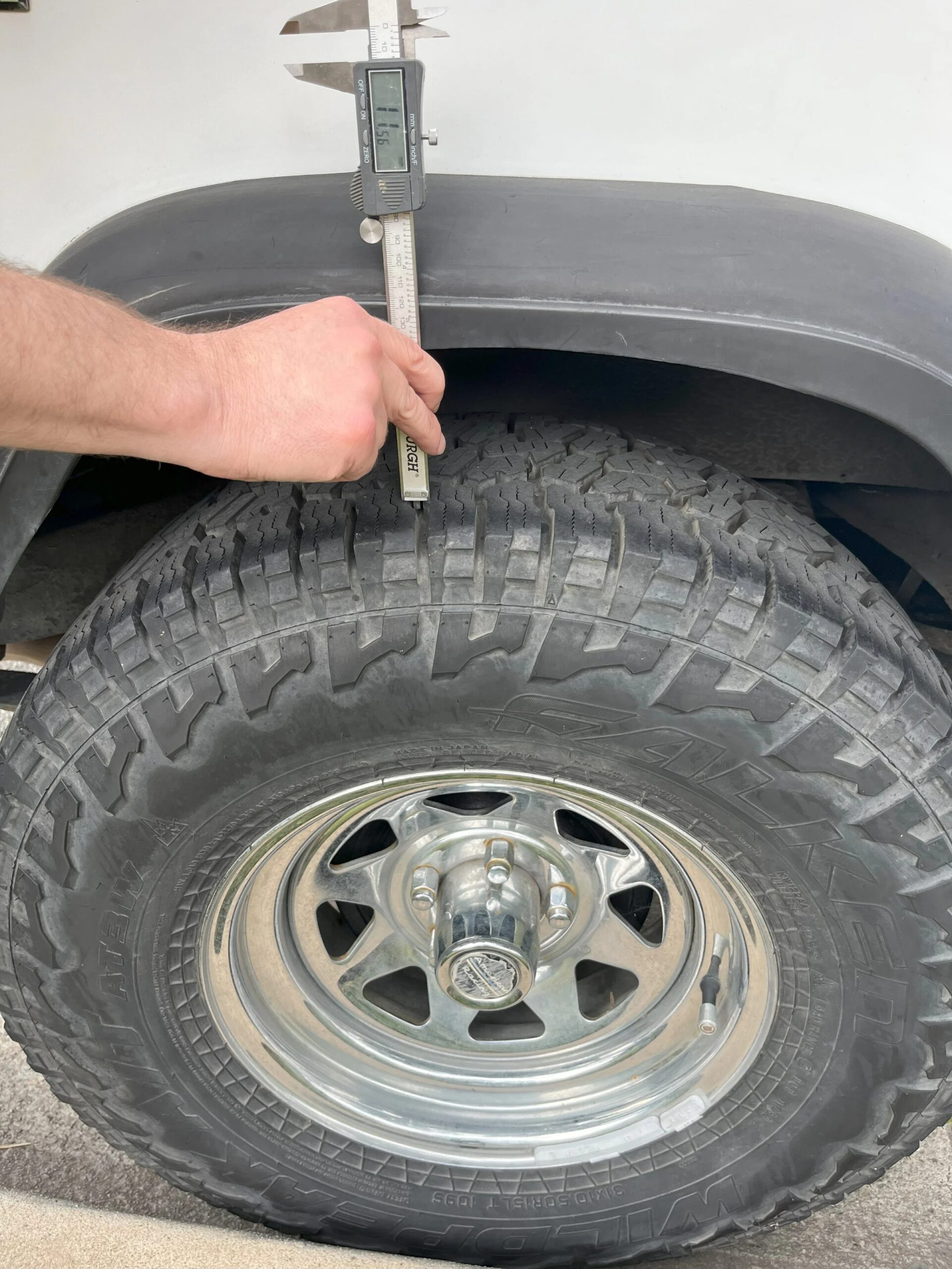 Jeep-Wrangler-4wd-1989-White-Gray-9