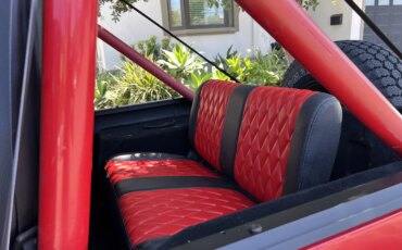 Jeep-Wrangler-4wd-1990-Red-Red-17