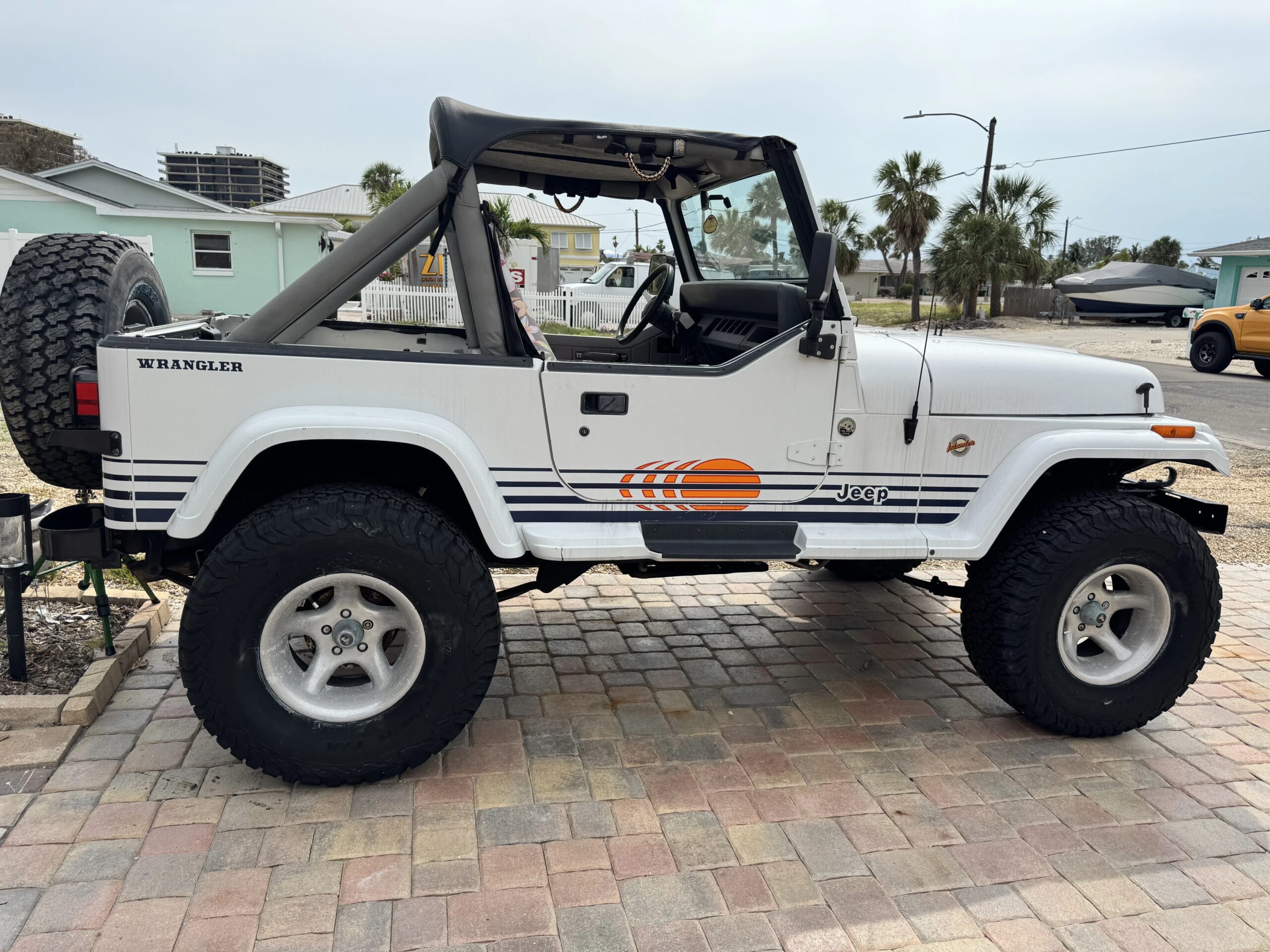 Jeep-Wrangler-4wd-islander-1990-White-White-1