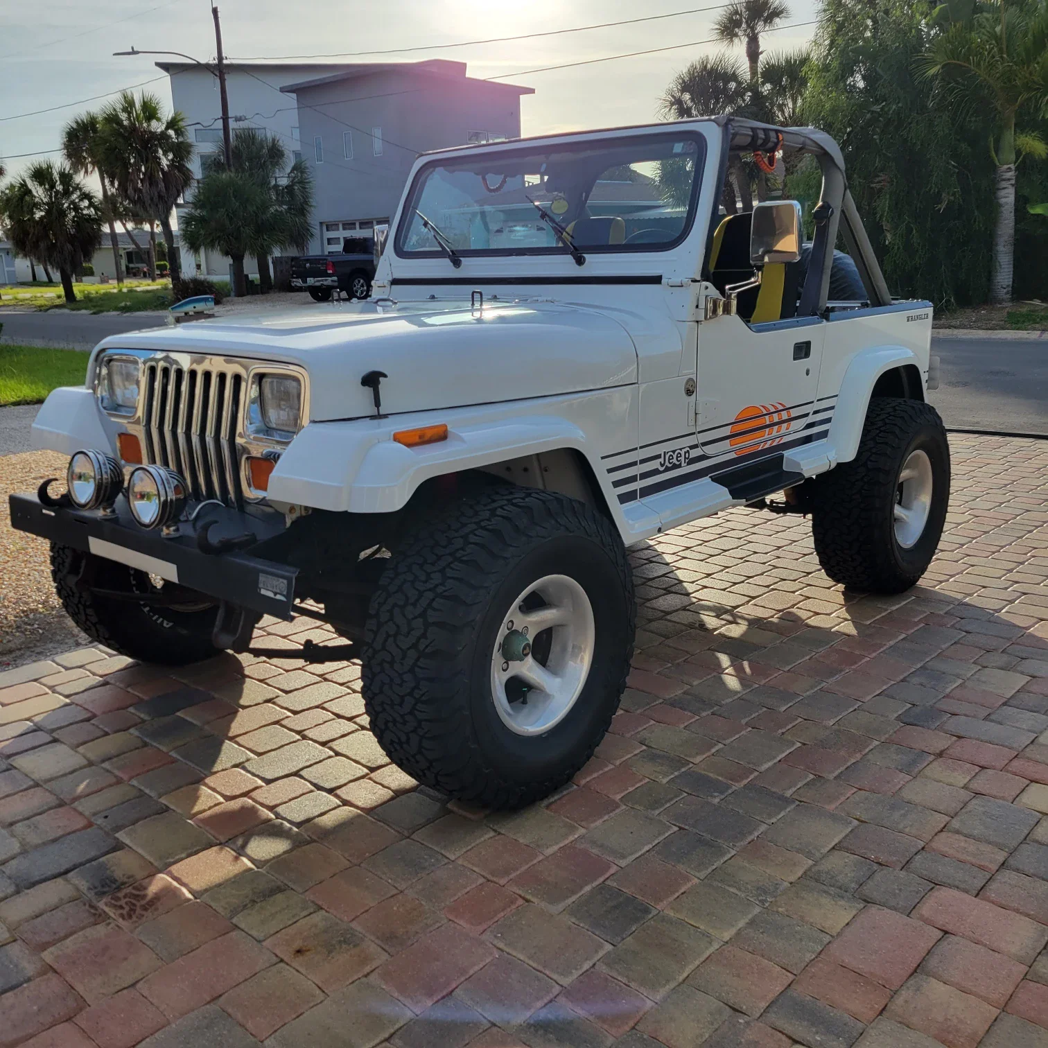 Jeep-Wrangler-4wd-islander-1990-White-White-3