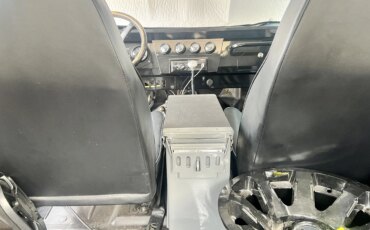 Jeep-Wrangler-4wd-laredo-1987-Gray-Black-10
