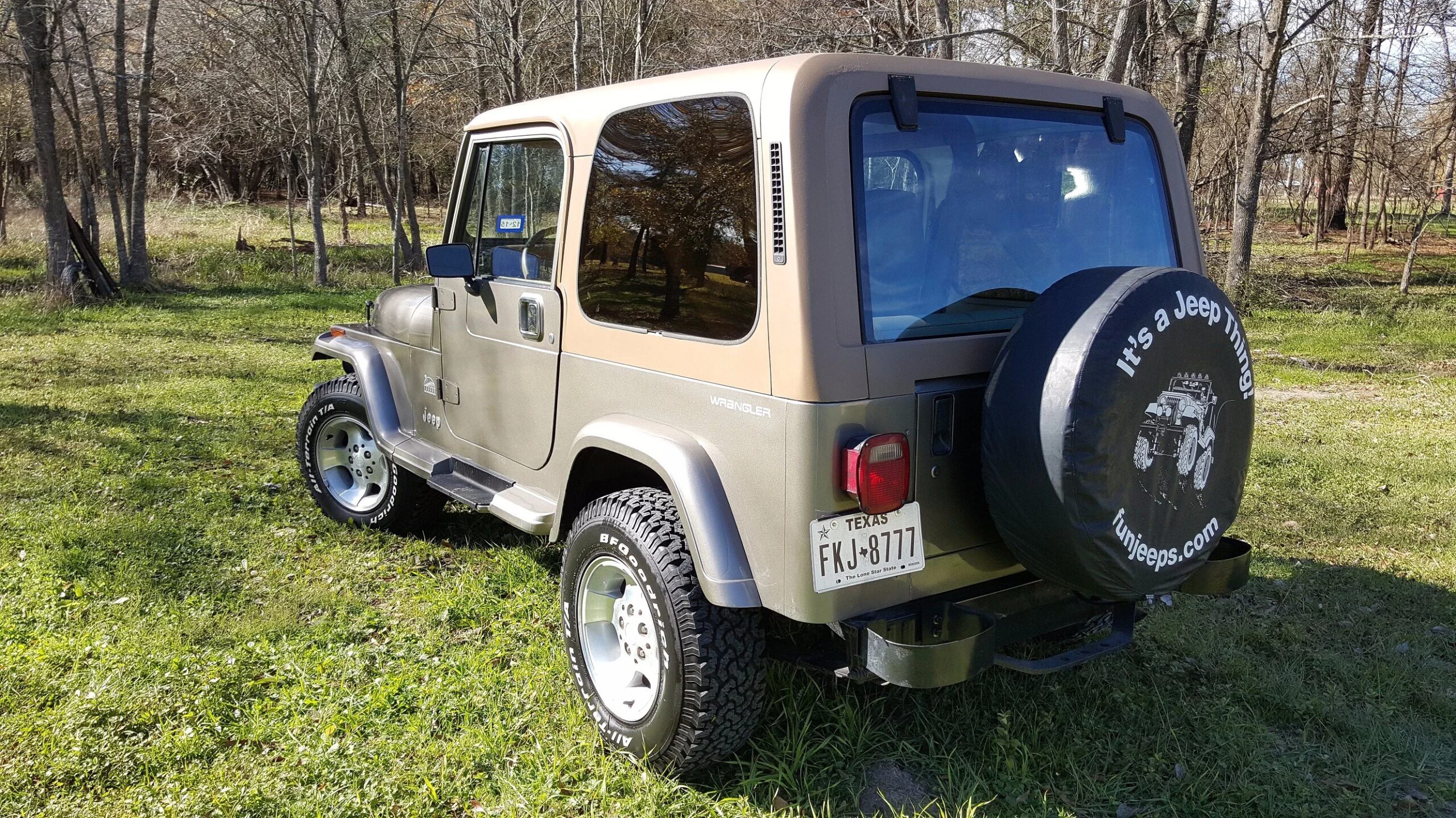 Jeep-Wrangler-4wd-sahara-1988-Tan-Brown-3