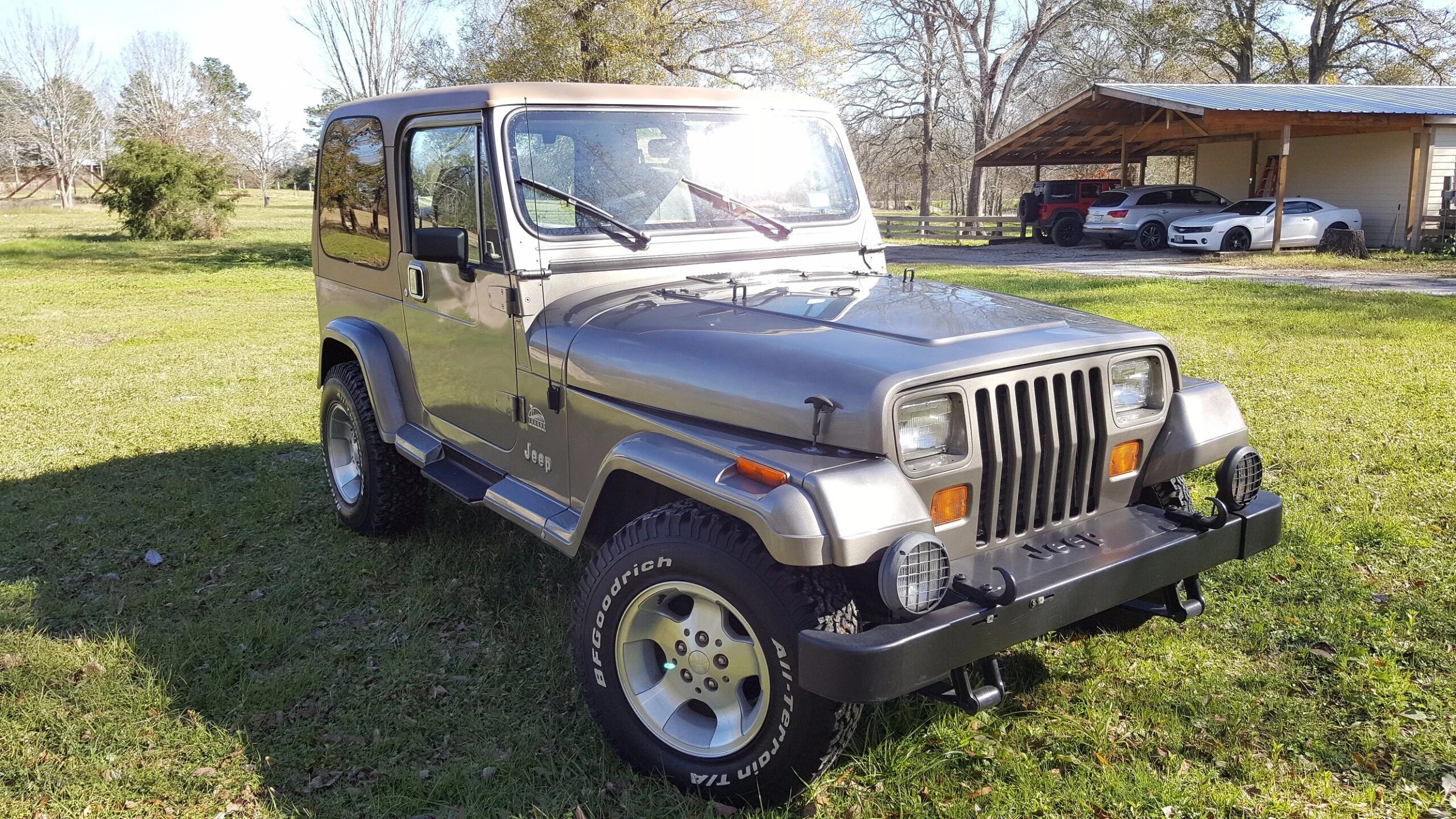 Jeep-Wrangler-4wd-sahara-1988-Tan-Brown-4