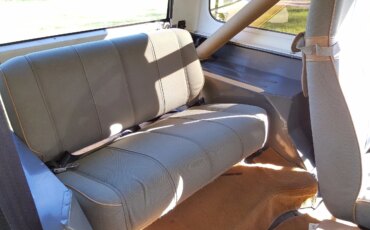 Jeep-Wrangler-4wd-sahara-1988-Tan-Brown-8