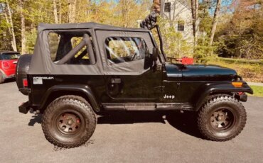 Jeep-Wrangler-4wd-sport-1991-Black-Black