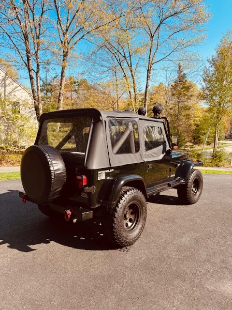 Jeep-Wrangler-4wd-sport-1991-Black-Black-4