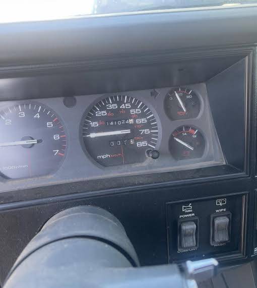 Jeep-cherokee-1988-4