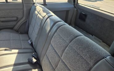 Jeep-cherokee-1991-white-7