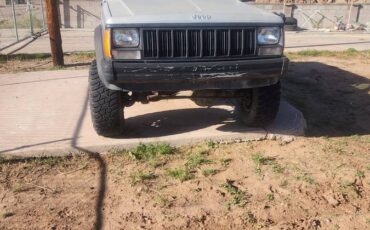 Jeep-cherokee-1992-silver-1