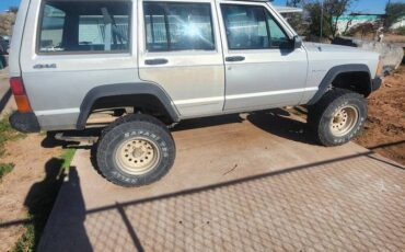 Jeep-cherokee-1992-silver-2