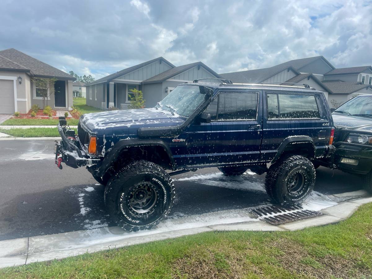 Jeep-cherokee-1994-blue