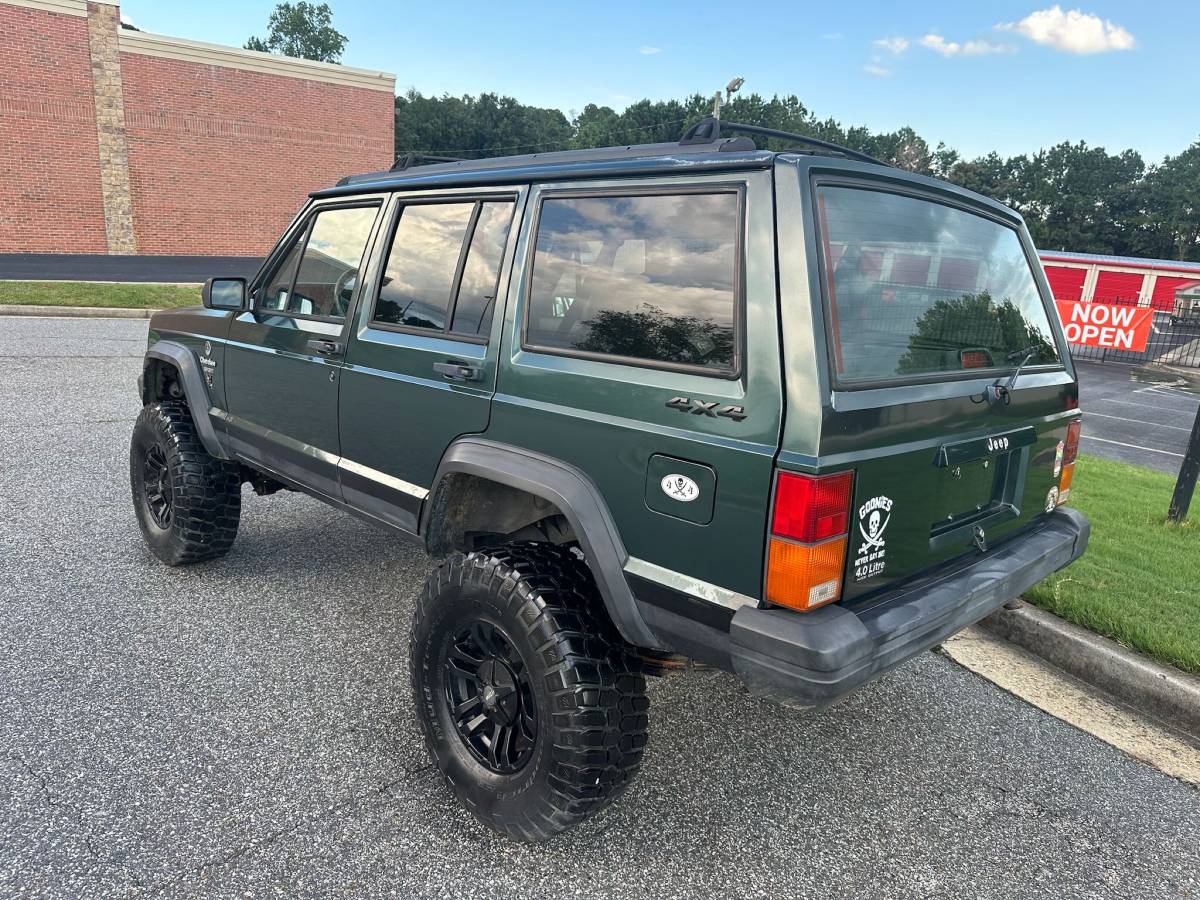 Jeep-cherokee-1994-green-1