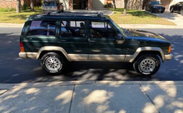 Jeep-cherokee-country-4x4-xj-1993-green-13