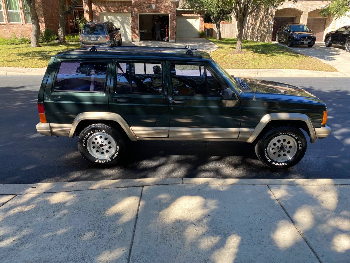 Jeep-cherokee-country-4x4-xj-1993-green-13