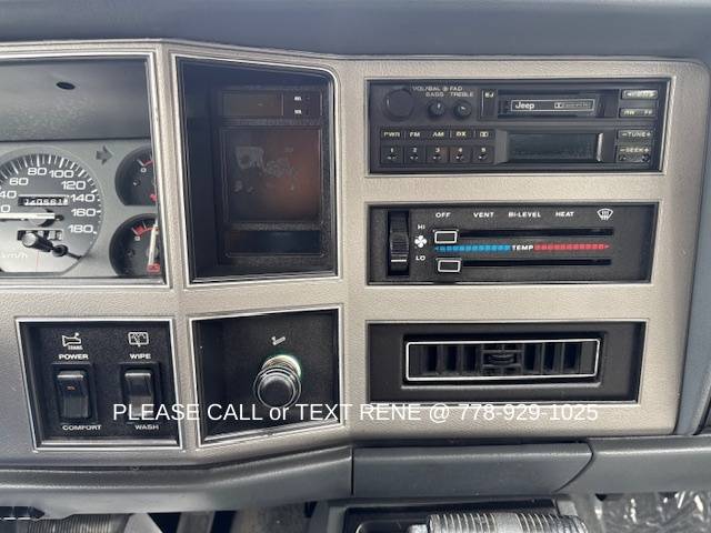 Jeep-cherokee-laredo-4x4-1989-blue-12