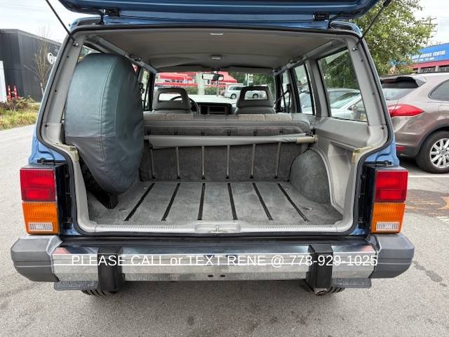 Jeep-cherokee-laredo-4x4-1989-blue-8