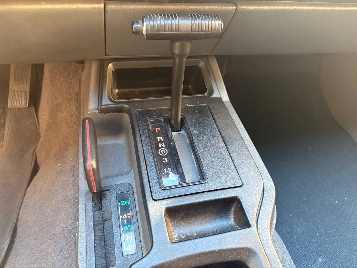Jeep-cherokee-limited-1989-green-12