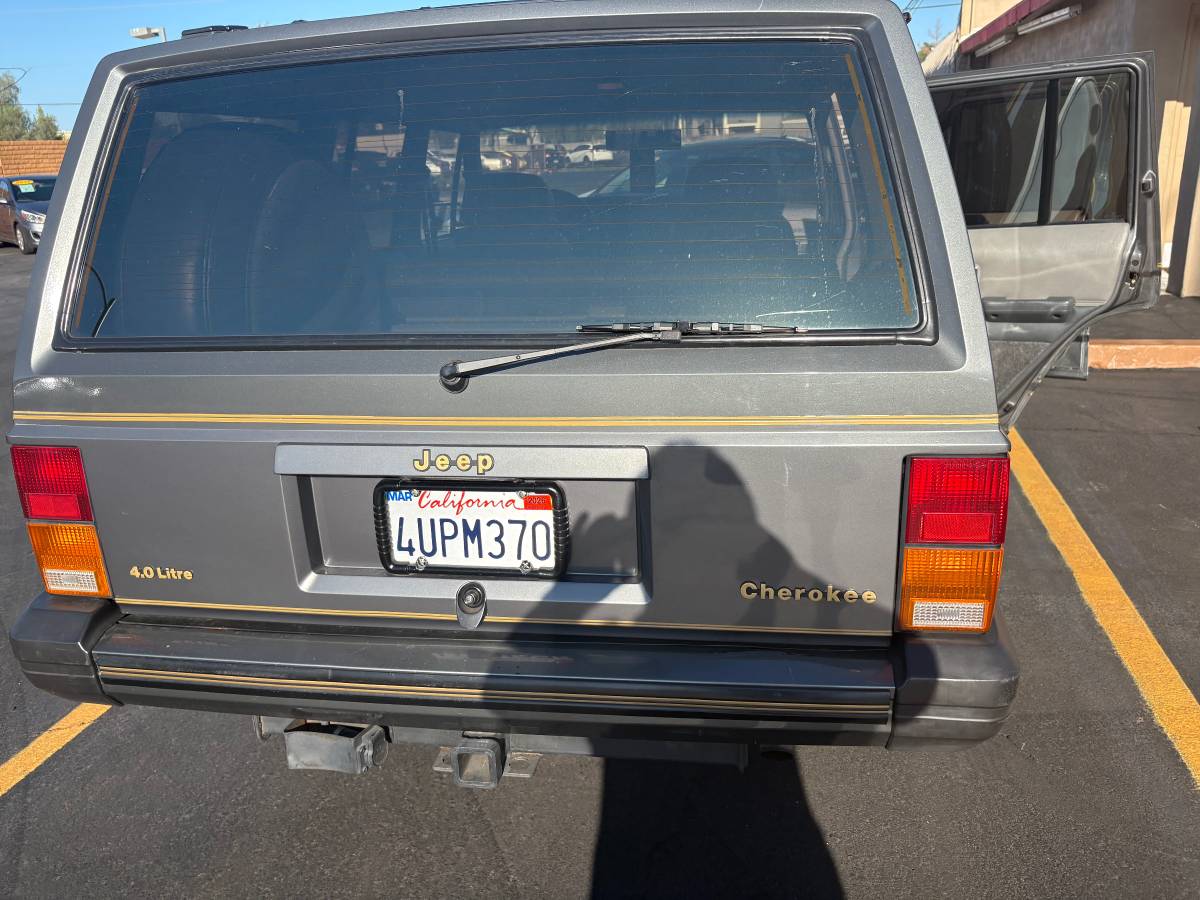 Jeep-cherokee-limited-1989-green-4