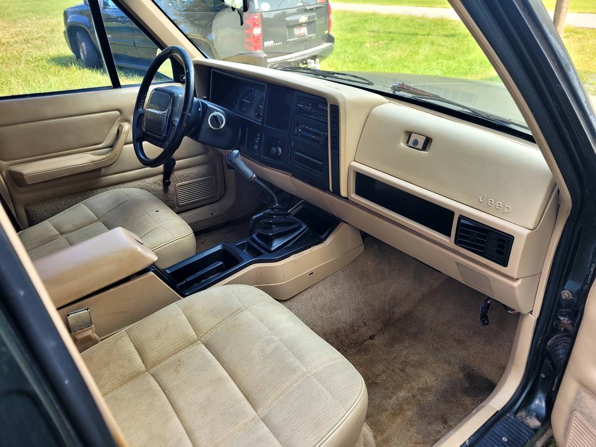 Jeep-cherokee-sport-1995-green-11