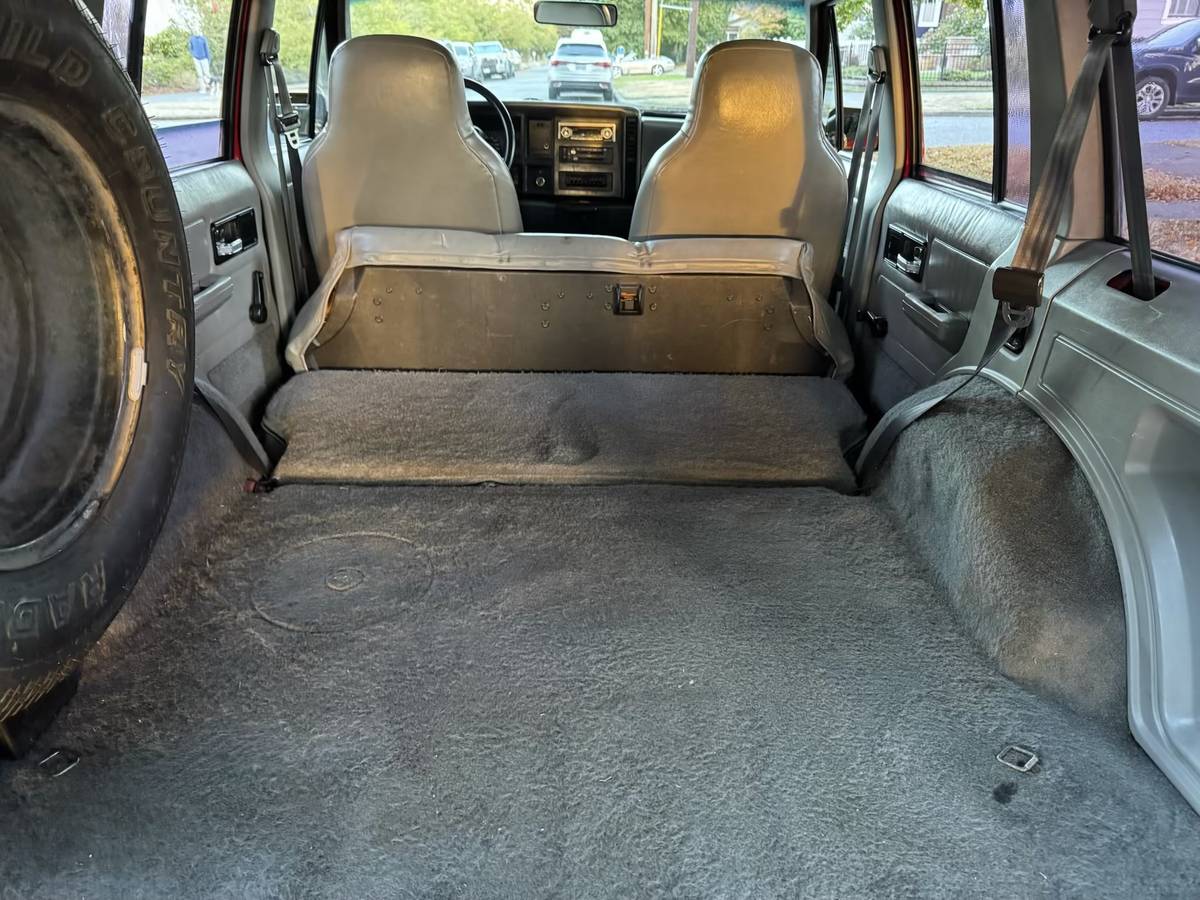 Jeep-cherokee-xj-1995-11