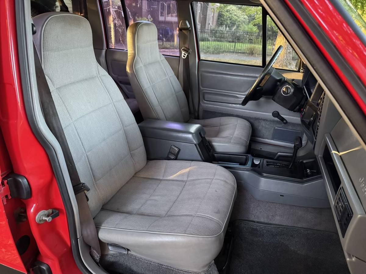 Jeep-cherokee-xj-1995-7