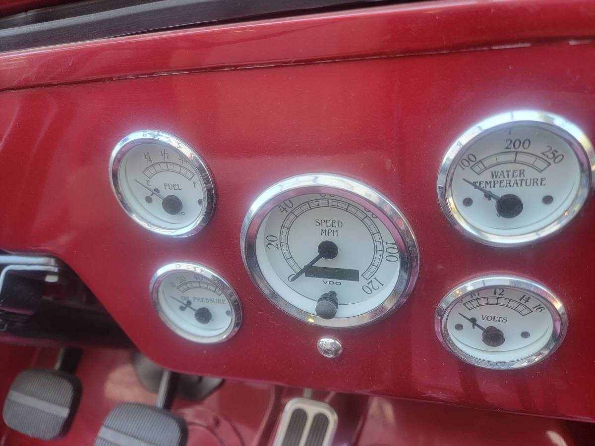 Jeep-cj-2a-1947-red-9