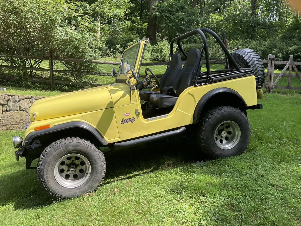 Jeep-cj-5-1976-yellow-1
