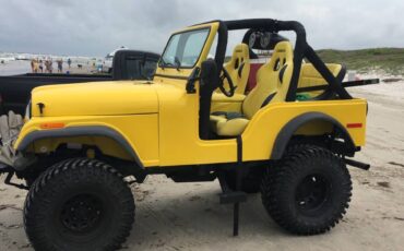 Jeep-cj-5-1977-yellow