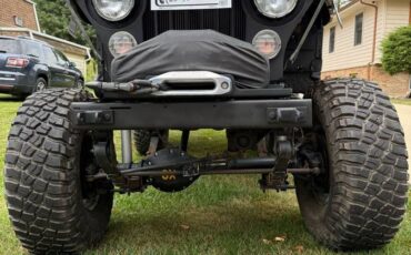 Jeep-cj-7-1983-black-4