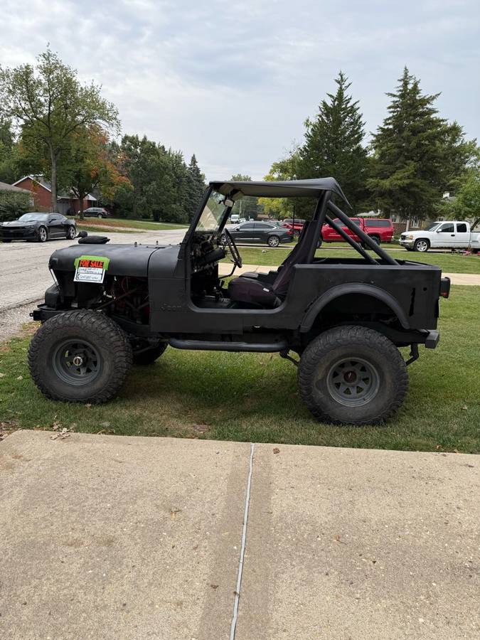 Jeep-cj-7-1983-black
