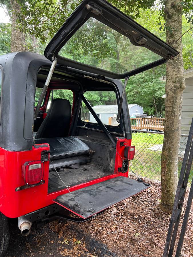 Jeep-cj-7-1985-red-5