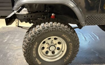 Jeep-cj-7-1986-black-14