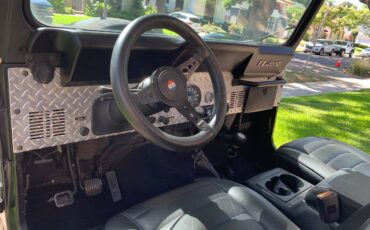 Jeep-cj-7-open-body-std.-1984-black-4