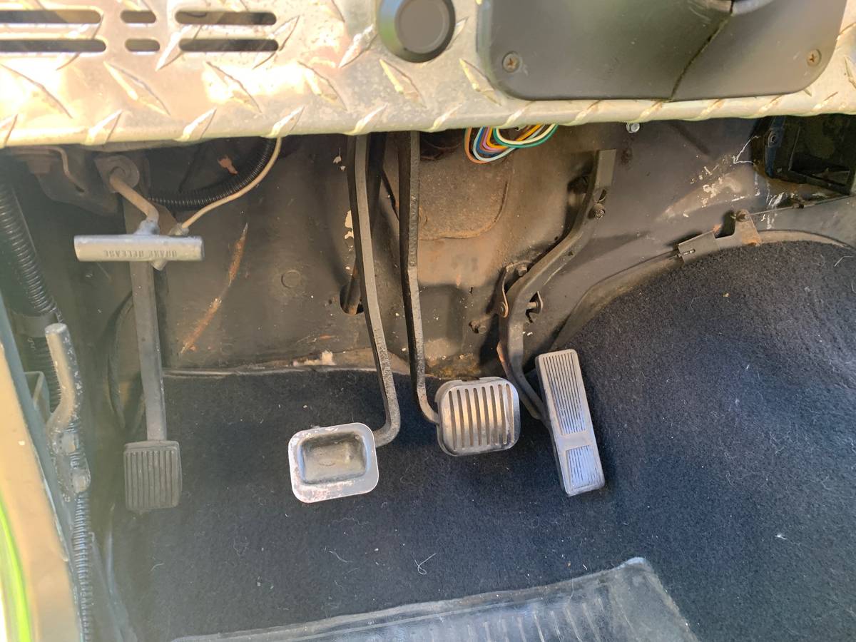 Jeep-cj-7-open-body-std.-1984-black-5