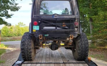 Jeep-cj-7-open-body-std.-1985-3
