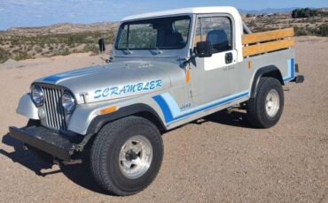 Jeep-cj-8-scrambler-1982-silver-3