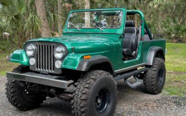 Jeep-cj-8-scrambler-1983-5