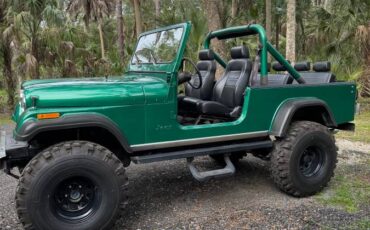 Jeep-cj-8-scrambler-1983-6