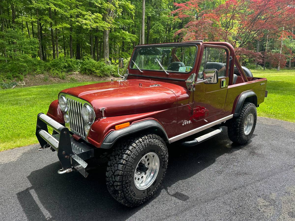 Jeep-cj-8-scrambler-1984-red-1
