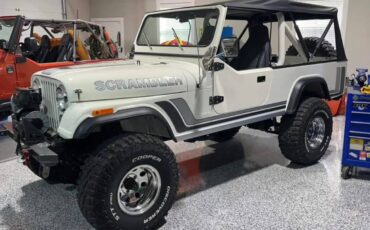 Jeep-cj-8-scrambler-open-body-with-extra-duty-susp-1982-white-1