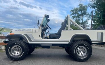 Jeep-cj-8-scrambler-open-body-with-extra-duty-susp-1982-white-13