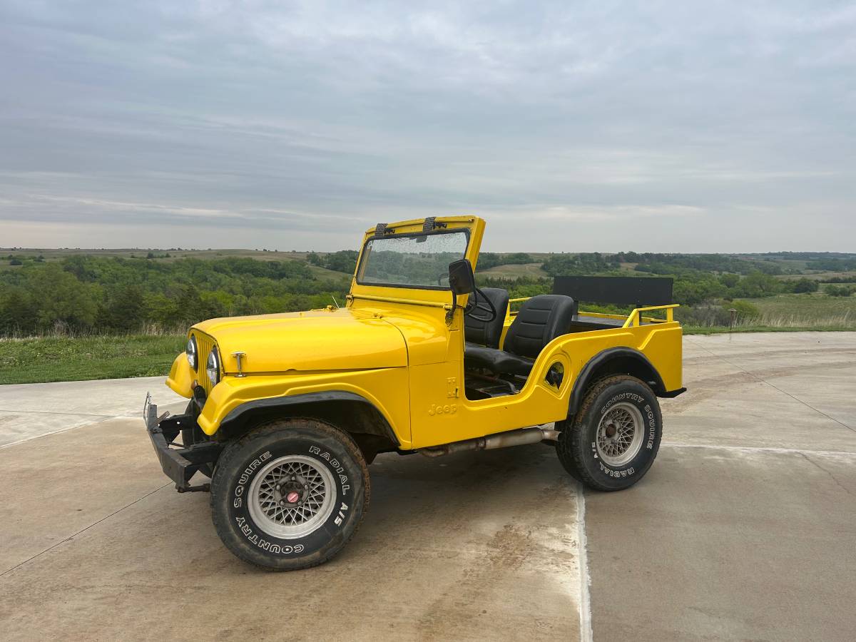 Jeep-cj5-1968-yellow-1