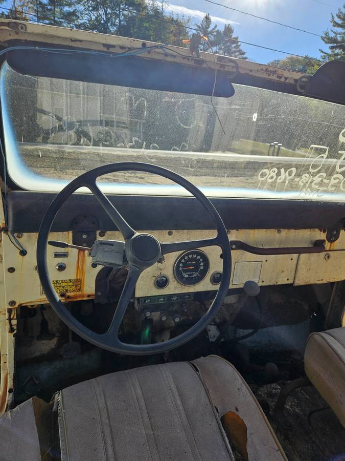 Jeep-cj5-1973-white-4