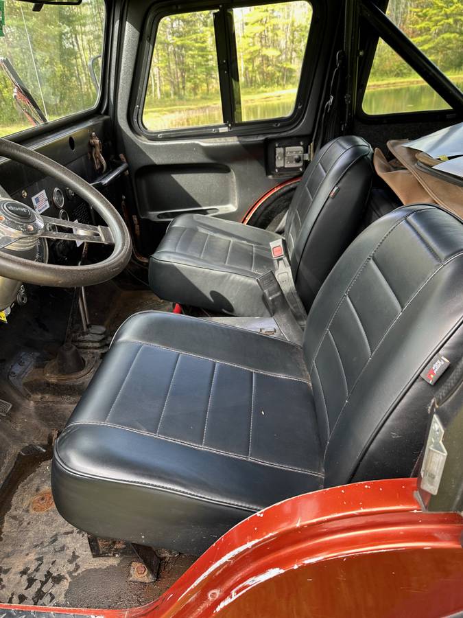 Jeep-cj5-1975-orange-11