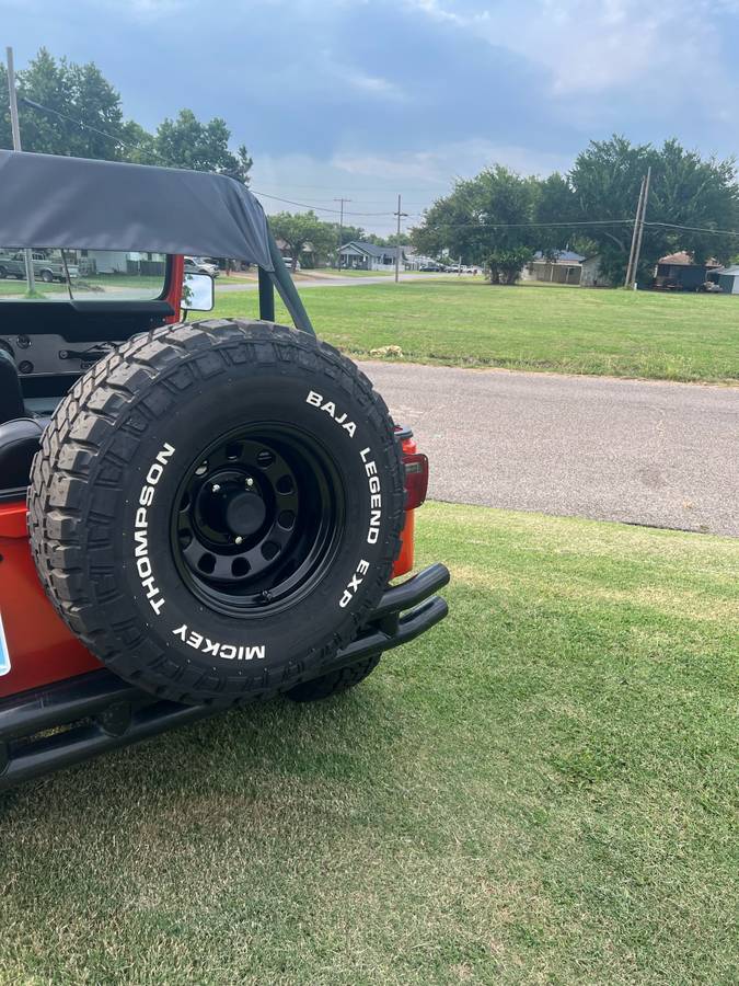 Jeep-cj5-1979-orange-2