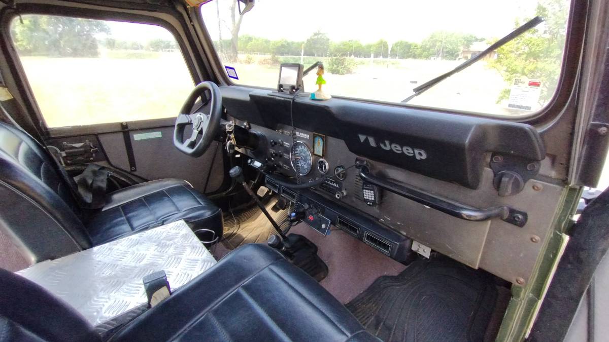 Jeep-cj5-1980-green-14