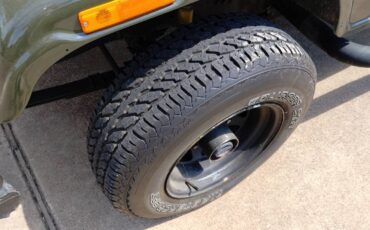 Jeep-cj5-1980-green-16