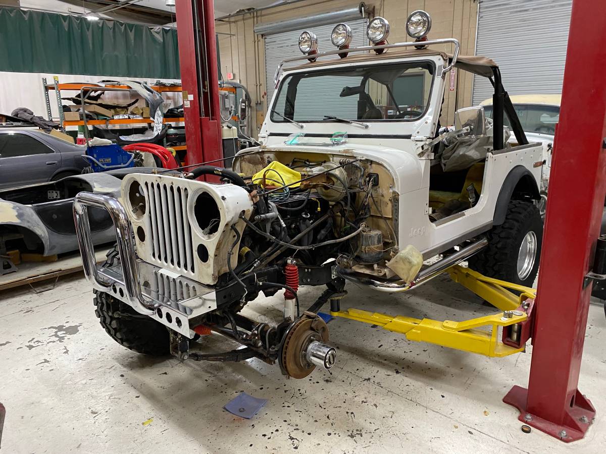 Jeep-cj7-1978-13